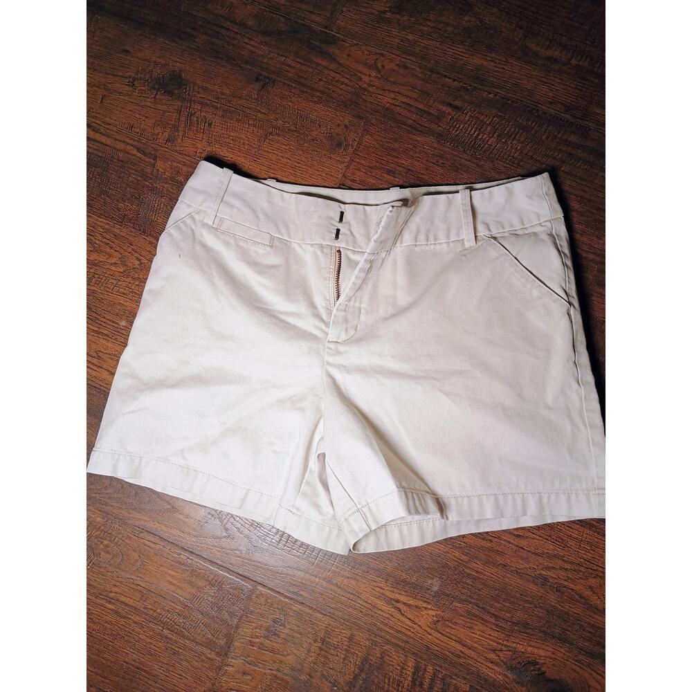 Women's shorts cotton khaki size 4